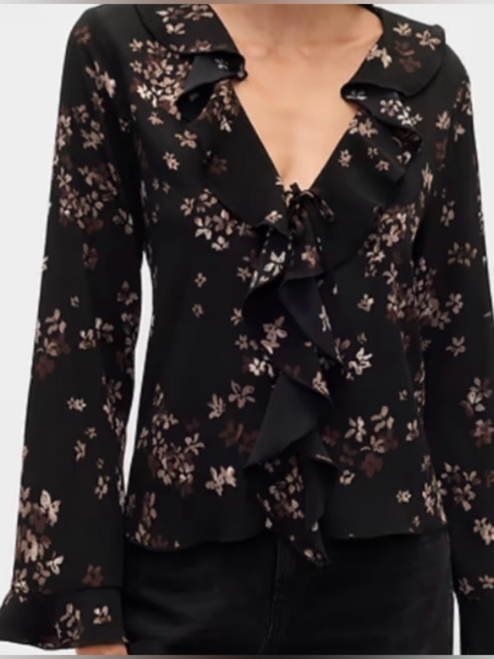 Gap Black Floral Ruffle V-Neck Long Sleeve Top: Size S